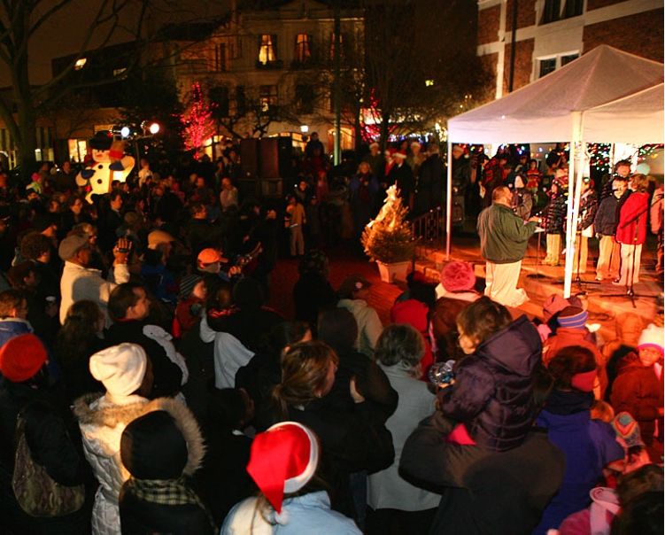 Birmingham Tree Lighting Photo Gallery