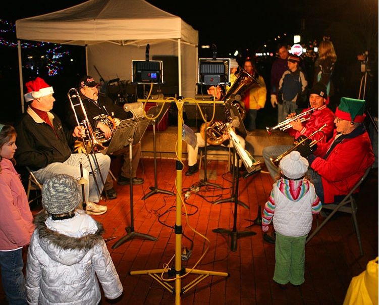 Birmingham Tree Lighting Photo Gallery