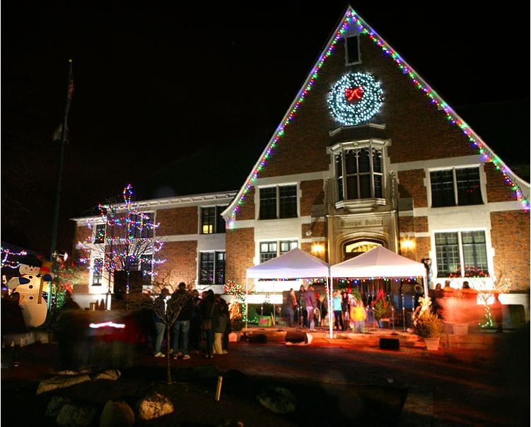 Birmingham Tree Lighting Photo Gallery